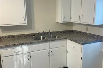31 Randall St #1 1