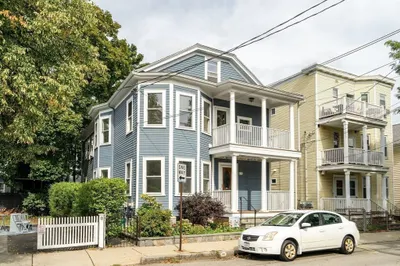 129 Auburn Street