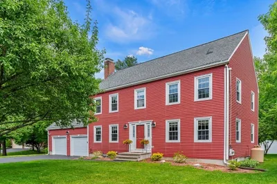 19 Stanwood Dr 1