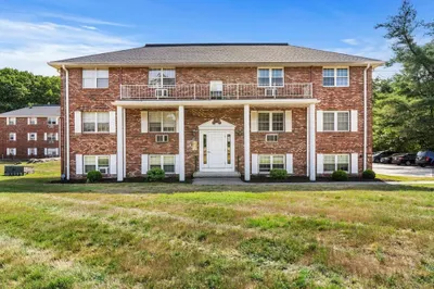 428 Great Rd #13