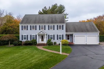 6 Walters Way 1