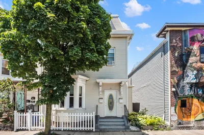 4 George Street #1 1