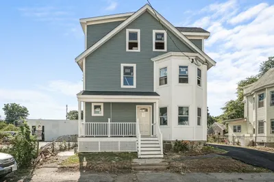 19 Harrison St #2 1