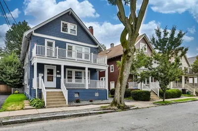 69 Freeman St