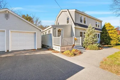 49 Grove St 1