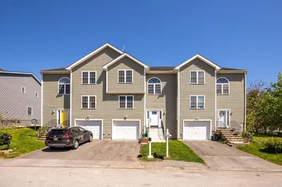 50 Orient St 1
