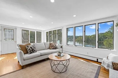 32 Woodside Road 1