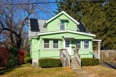 25 Epworth St 1
