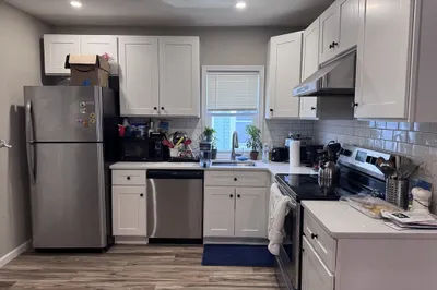 70 Frederick Ave #70
