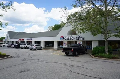 228 Columbia Rd 1