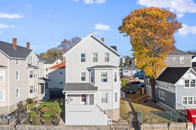 682 Eastern Ave