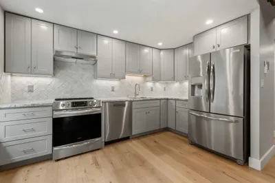 99 Fulton St #4-4