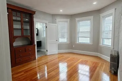 830 Fellsway #1 1