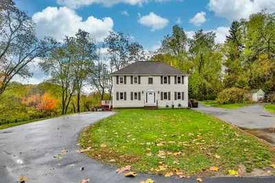 19 Greenhill Farm Road #19