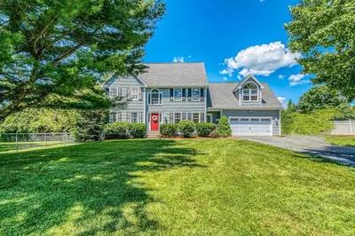 14 Blossom Cir