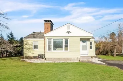 103 Woodside Ter 1
