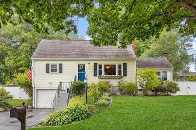 5 Trinity Dr 1