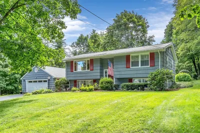151 Framingham Rd