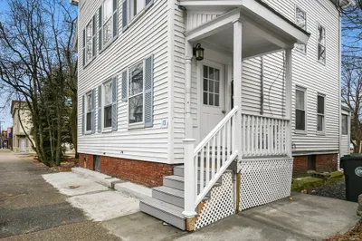 13 Maple Street