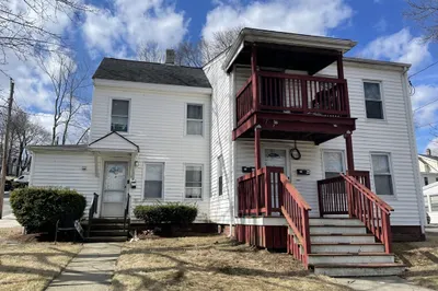 19 South St