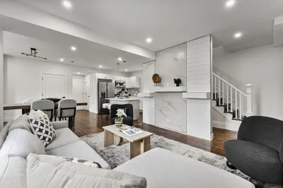 39 Chipman St 1