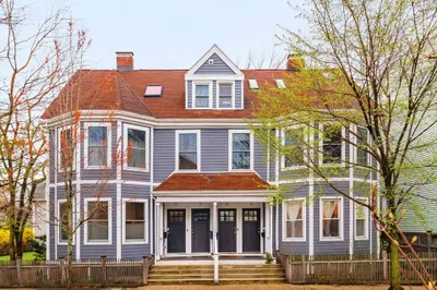 165 PutnAm Avenue #A