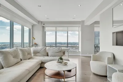 2 Avery Street #35H 1