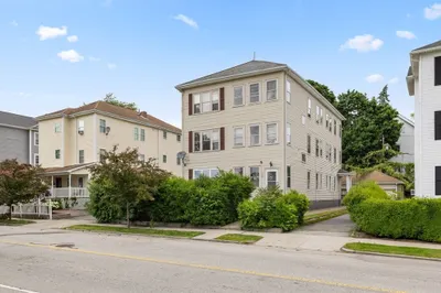 149 Providence St 1