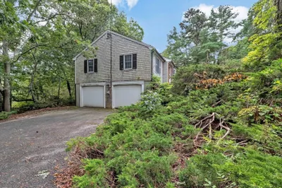844 W Yarmouth Rd 1