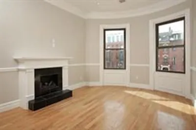 678 Massachusetts Ave #3