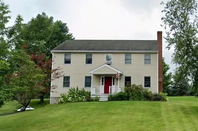 111 General Hobbs Rd 1