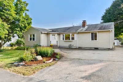 744 Trapelo Rd