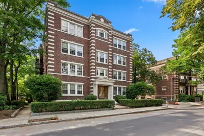 9 Ellery St #4
