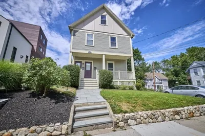 349 Linwood Ave #2 1