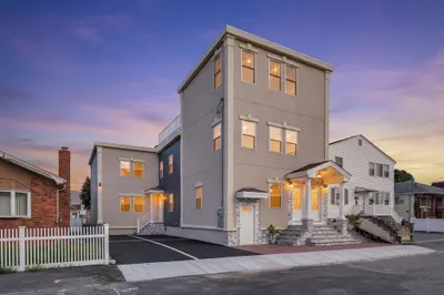 59 Larkin St #1 1