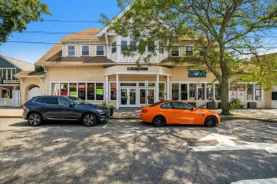 615 Main St #7 1