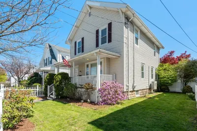 47 Alexander Ave