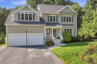 19 Brookmeadow Lane 1