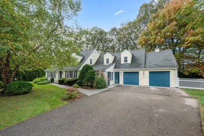141 Lovell Rd 1
