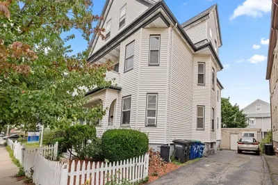 39 Pearson Rd