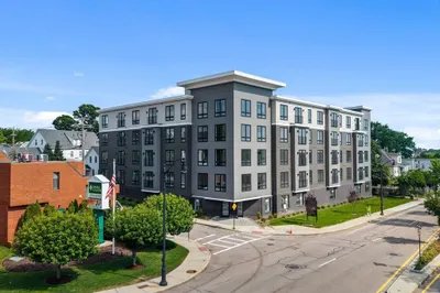66 Mcgrath Highway #403 1
