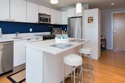 2 Earhart St #817 1