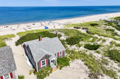 143 N Shore Boulevard #4