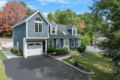 17 North Martin Road