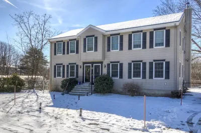 15 Bunker Street #2