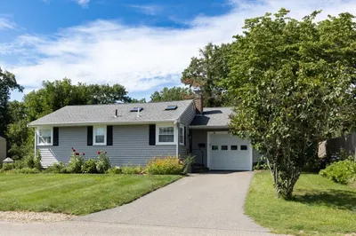 29 Harrison Ave