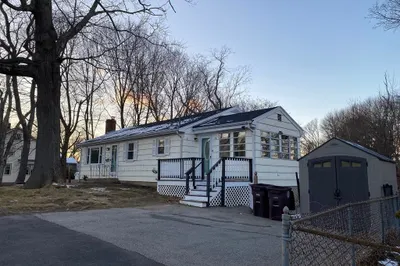 50 Cranberry Rd
