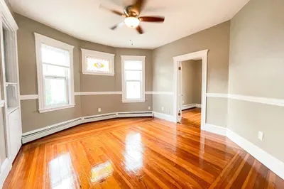 214 Hancock St ##2