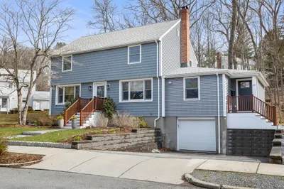 30 E Quinobequin Rd