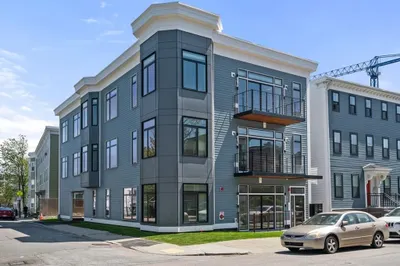 142 Pleasant Street 1
